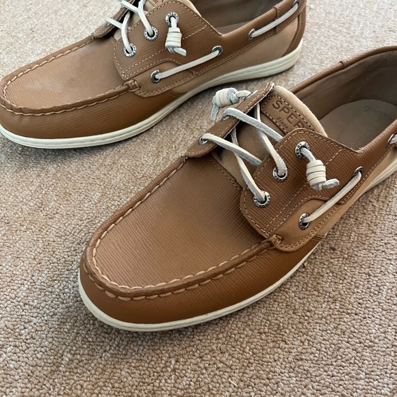 Sperry Boat Shoe -Women 11 - Picture 2 of 5